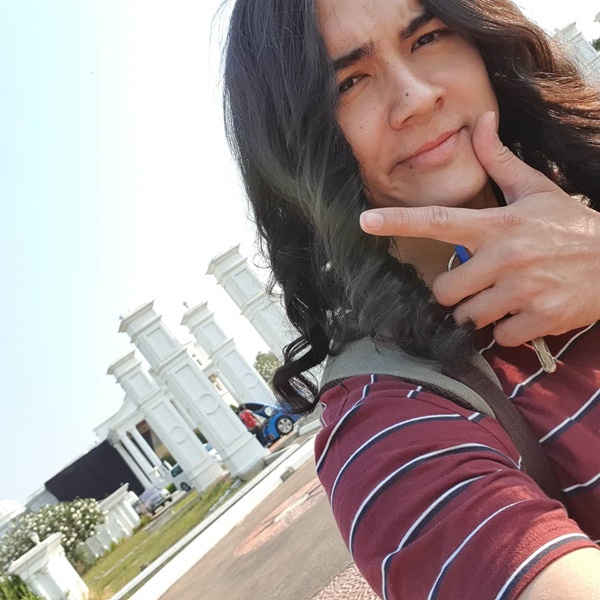 แน็ก ชาลี รีวิวชีวิตในปีที่ผ่าน แย่ที่สุด ถูกขโมยขึ้นบ้านนับครั้งไม่ถ้วน!!