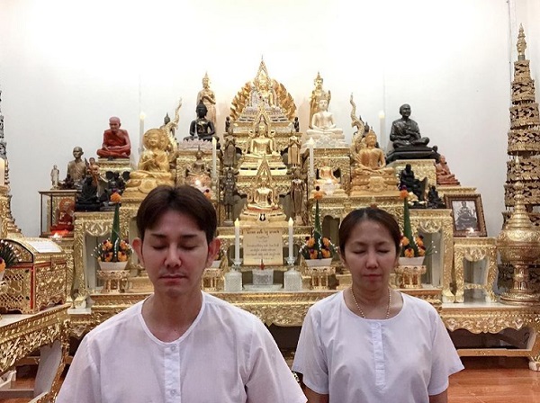 “เอ ไชยา” หลงใหลธรรมะเผยทำให้จิตใจสงบ (มีคลิป) “เอ ไชยา” หลงใหลธรรมะเผยทำให้จิตใจสงบ (มีคลิป)
