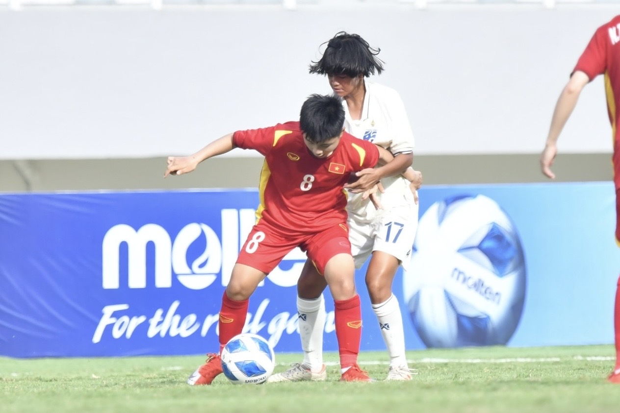 ผลฟุตบอลหญิง U18 ปี ชิงแชมป์อาเซียน 2022 รอบแบ่งกลุ่ม นัดสุดท้าย เวียดนาม พบ ไทย ผลฟุตบอลหญิง U18 ปี ชิงแชมป์อาเซียน 2022 รอบแบ่งกลุ่ม นัดสุดท้าย เวียดนาม พบ ไทย