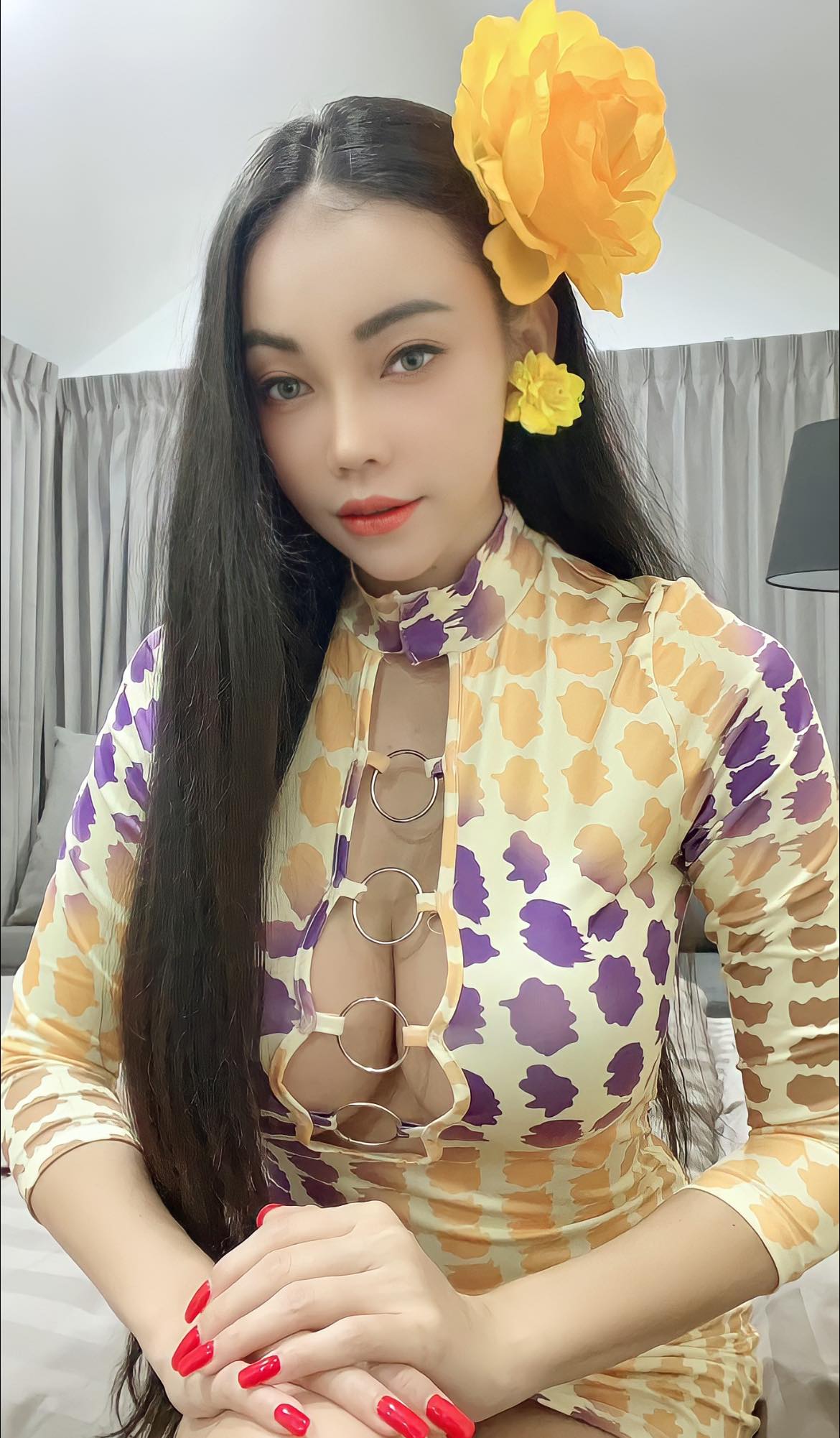 ไม่ทน! เอ็มมี่ อมลวรรณ เตรียมยื่นฟ้องดาราชายท่านหนึ่ง เผย ทุกคำพูดมีราคาเสมอ ไม่ทน! เอ็มมี่ อมลวรรณ เตรียมยื่นฟ้องดาราชายท่านหนึ่ง เผย ทุกคำพูดมีราคาเสมอ