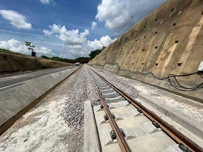 รถไฟทางคู่ สายอีสานจะพร้อมเปิดให้บริการในปีนี้กี่สถานี? รถไฟทางคู่ สายอีสานจะพร้อมเปิดให้บริการในปีนี้กี่สถานี?