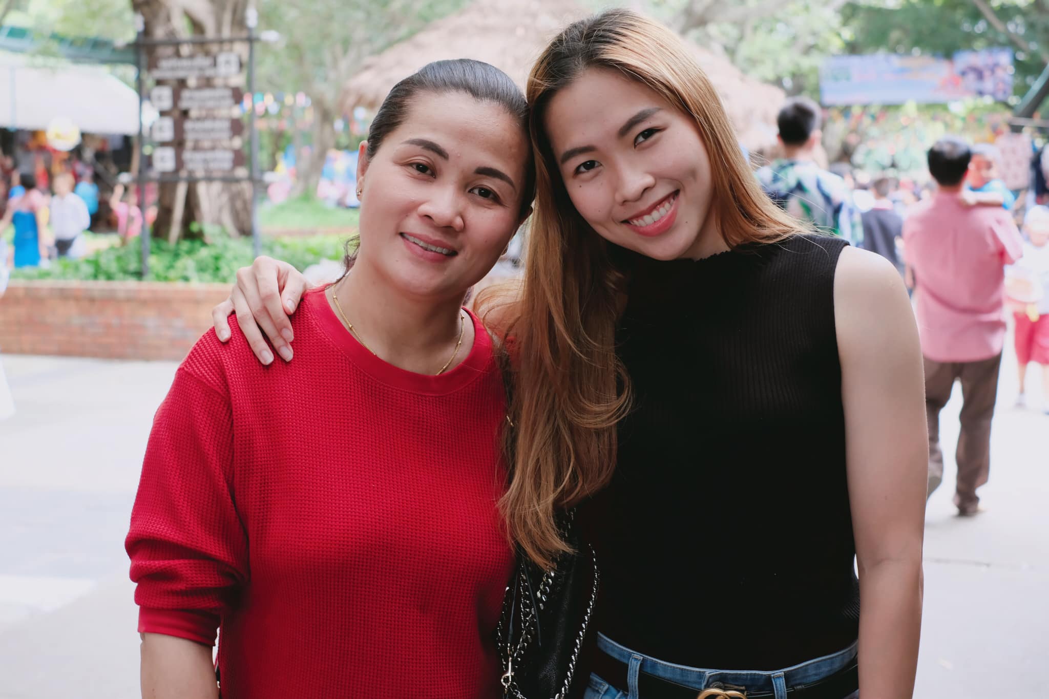 สรยุทธ แสดงความเสียใจกับ น้องเมย์ ที่เสีย คุณแม่คำผัน อย่างไม่มีวันกลับ