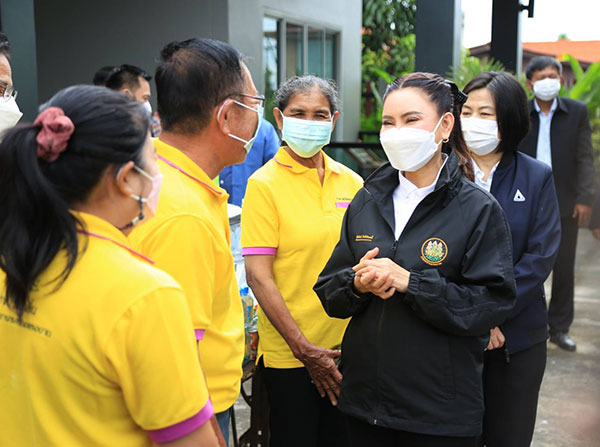 รมว.แรงงานห่วงใยผู้ประกันตนทุพพลภาพมอบ “ที่ปรึกษา”ลงพื้นที่ให้กำลังใจ