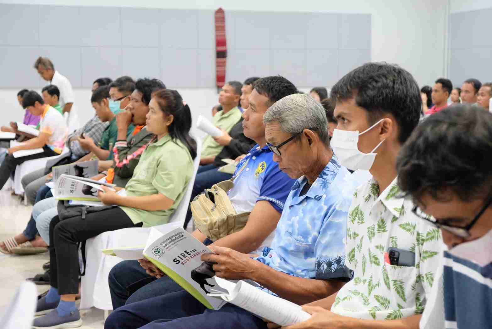 มูลนิธิเจริญโภคภัณฑ์ ร่วมกับมหาวิทยาลัยเกษตรศาสตร์ จัดทำหนังสือ “ความสามารถทางพันธุกรรมพ่อแม่พันธุ์กระบือ 2566 มูลนิธิเจริญโภคภัณฑ์ ร่วมกับมหาวิทยาลัยเกษตรศาสตร์ จัดทำหนังสือ “ความสามารถทางพันธุกรรมพ่อแม่พันธุ์กระบือ 2566