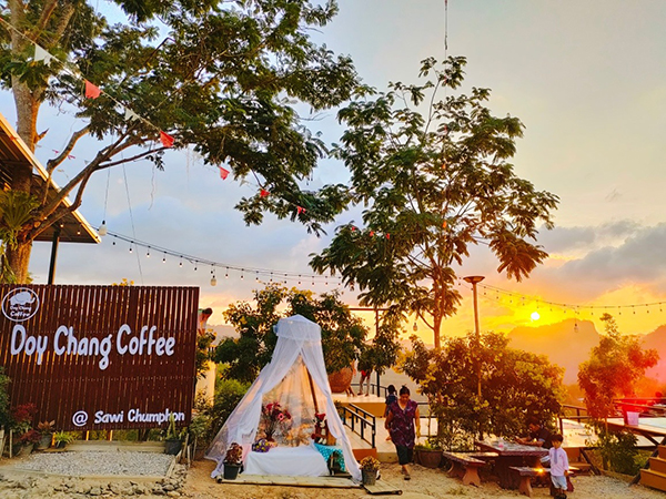 13 คาเฟ่ชุมพร กาแฟเด็ด วิวดีรับลมทะเล 13 คาเฟ่ชุมพร กาแฟเด็ด วิวดีรับลมทะเล