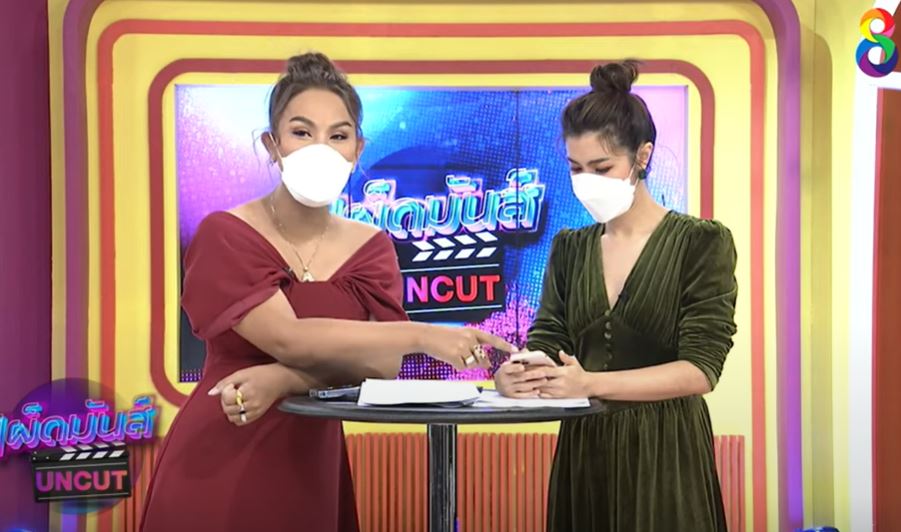 แอนนา ตอบปม หนิง ปณิตา โพสต์ภาพสตอเบอรี่ หมายถึงใคร?? แอนนา ตอบปม หนิง ปณิตา โพสต์ภาพสตอเบอรี่ หมายถึงใคร??
