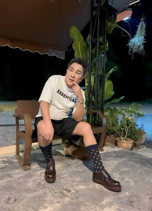 น้ำท่วมภาคใต้ บ้าน เอกชัย ศรีวิชัย ที่พัทลุงก็ไม่รอด จมแล้วจ้า! น้ำท่วมภาคใต้ บ้าน เอกชัย ศรีวิชัย ที่พัทลุงก็ไม่รอด จมแล้วจ้า!