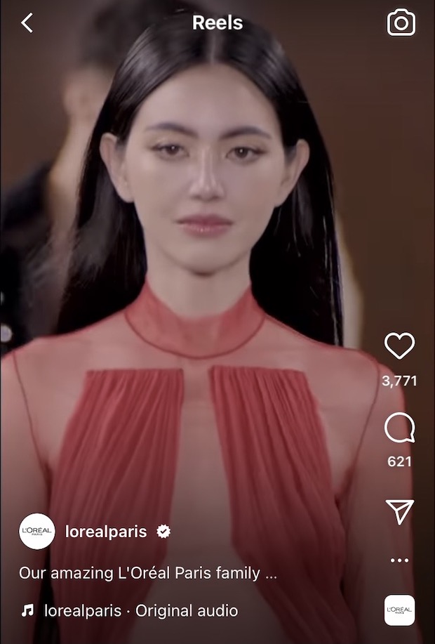 เดินสับบนรันเวย์โลก!! ‘ใหม่ ดาวิกา’ เดินแบบประชันดารานางแบบโลกที่ปารีส เดินสับบนรันเวย์โลก!! ‘ใหม่ ดาวิกา’ เดินแบบประชันดารานางแบบโลกที่ปารีส