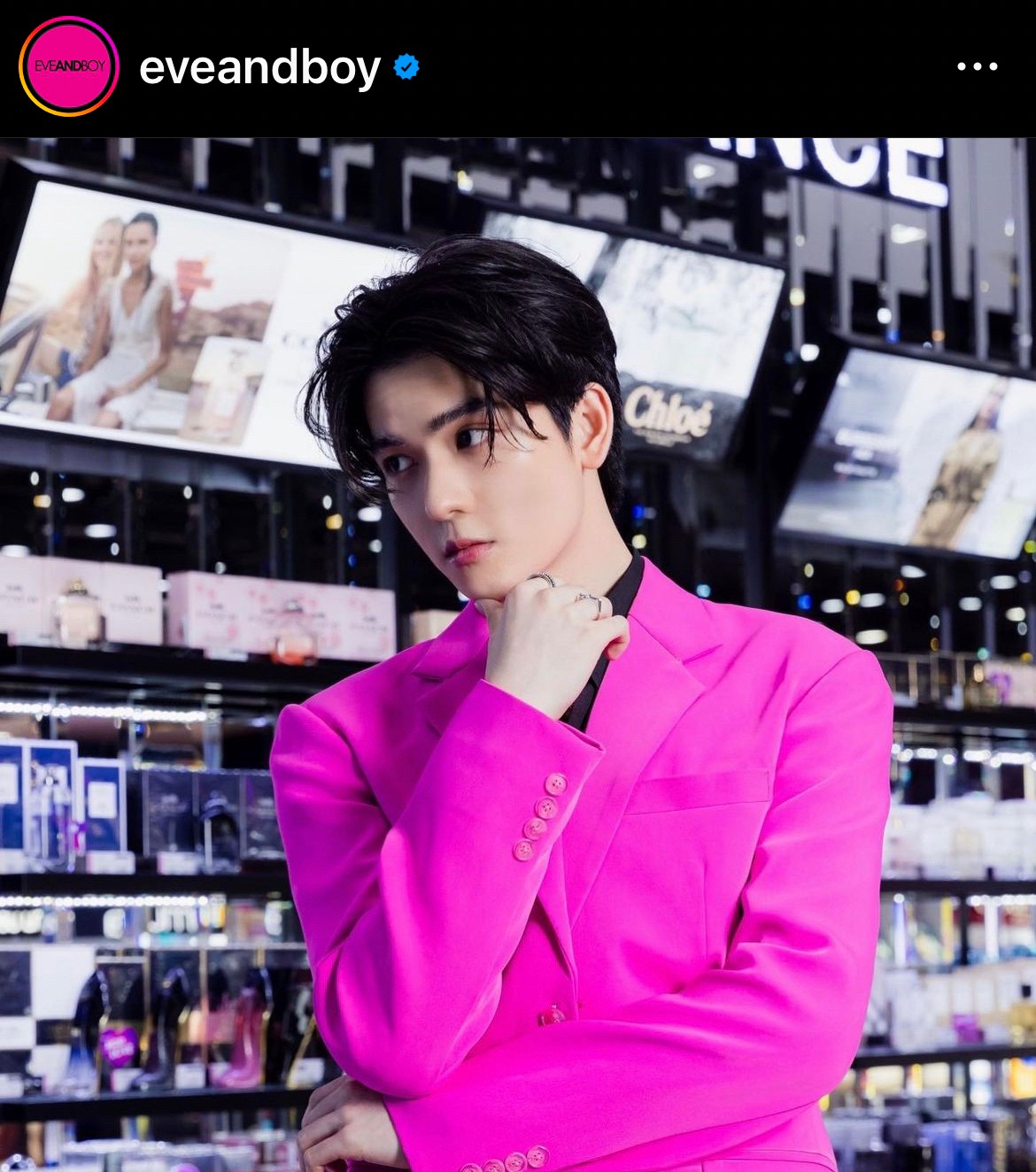 ความหล่อทะลุจอ! ยอร์ช ยงศิลป์ กับผลงานแรกหลังกลับไทย ความหล่อทะลุจอ! ยอร์ช ยงศิลป์ กับผลงานแรกหลังกลับไทย