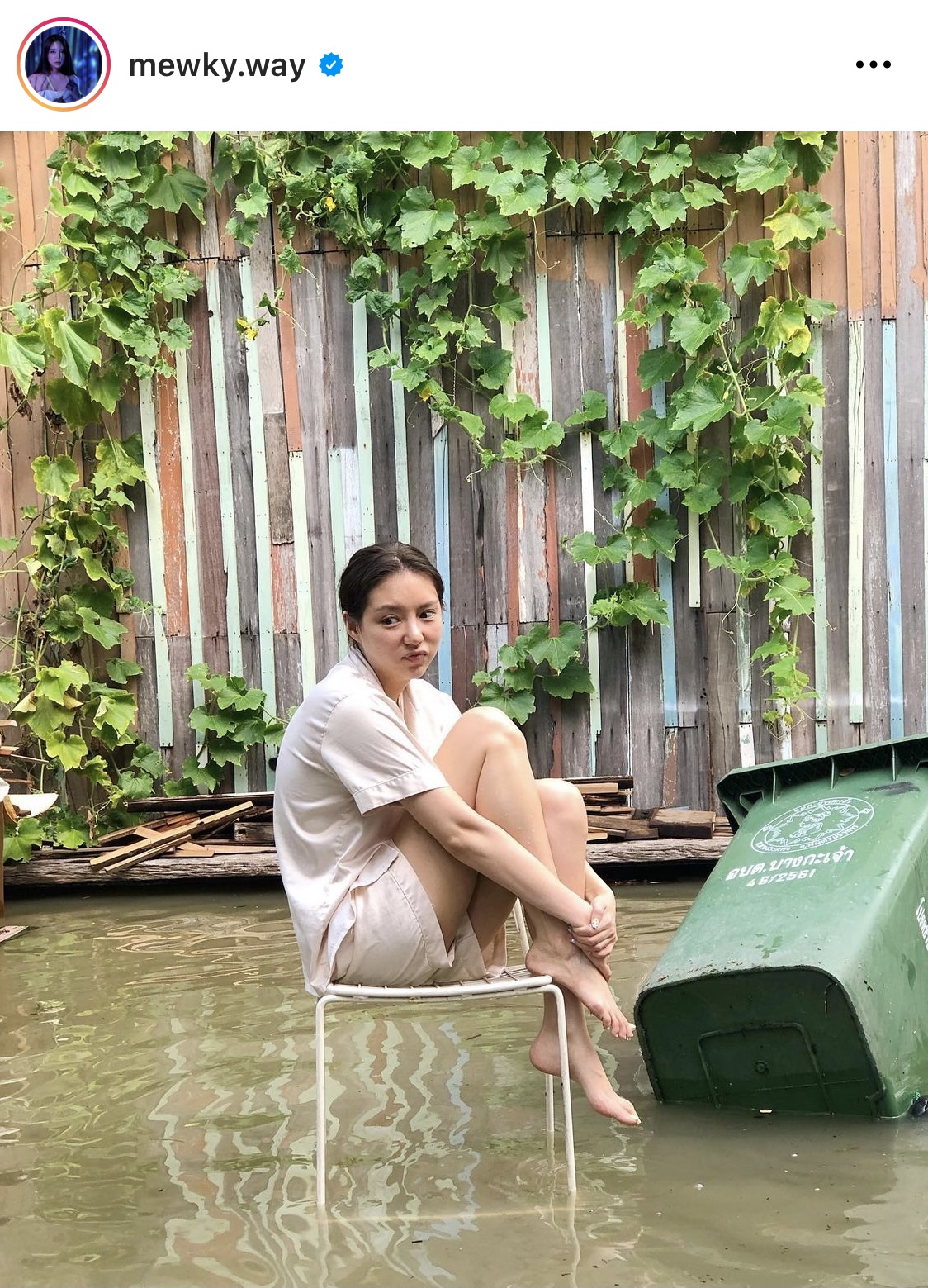 มิว ลักษณ์นารา อัปเดตน้ำท่วมบ้านล่าสุด เล่าวินาทีน้ำขึ้นสูง!