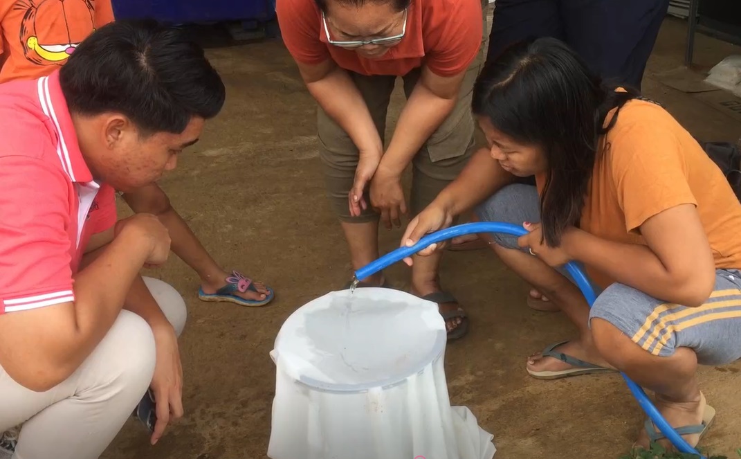 สาวสุดงง! เจอตัวประหลาดมากับน้ำ เดินยั้วเยี้ยจนไม่กล้าใช้ สาวสุดงง! เจอตัวประหลาดมากับน้ำ เดินยั้วเยี้ยจนไม่กล้าใช้