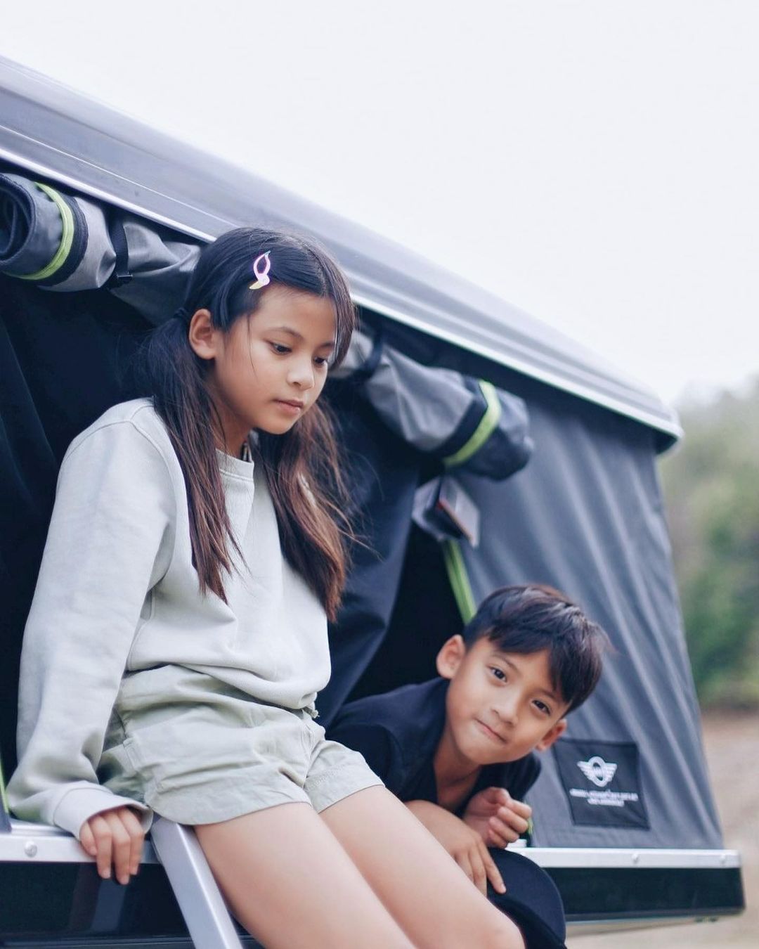ขอให้พ่อหนูไม่เป็นโควิด! น้องบีน่า เขียนบันทึก ก่อนทราบผลตรวจ พ่อเวย์ ติดโควิด