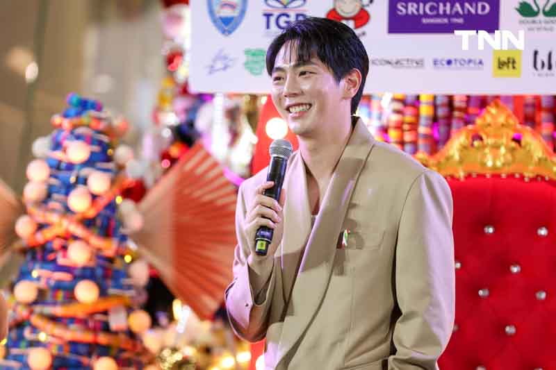 ต้นคริสต์มาสจากของใช้แล้ว ส่งต่อของขวัญปีใหม่สู่เด็กที่ขาดแคลน ต้นคริสต์มาสจากของใช้แล้ว ส่งต่อของขวัญปีใหม่สู่เด็กที่ขาดแคลน