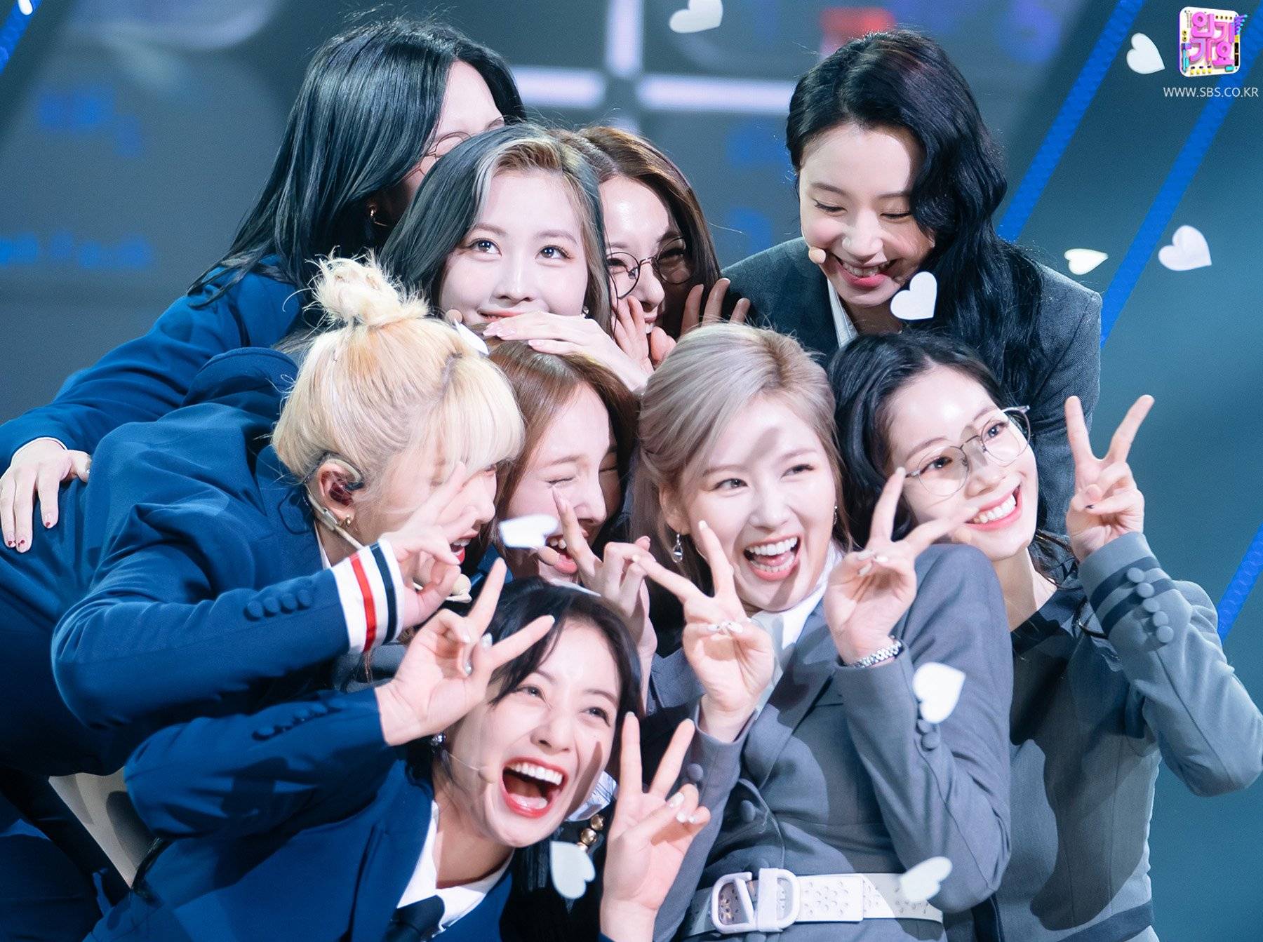 JYP คอนเฟิร์ม สมาชิก TWICE ต่อสัญญาฉบับใหม่กับทางค่ายครบทั้ง 9 คน JYP คอนเฟิร์ม สมาชิก TWICE ต่อสัญญาฉบับใหม่กับทางค่ายครบทั้ง 9 คน