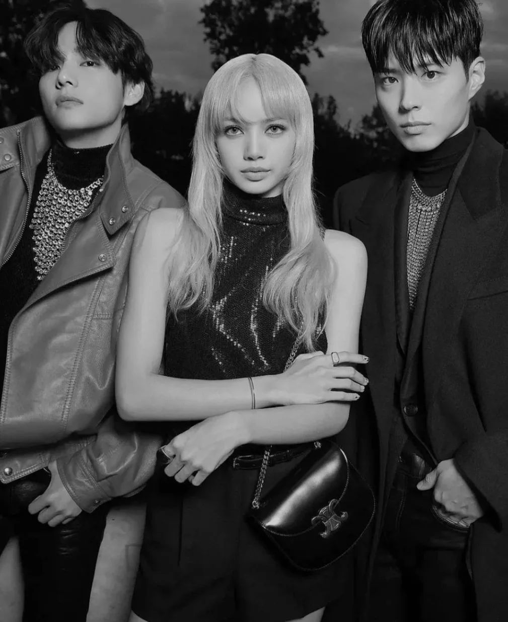 ค่าย YG ตอบแล้ว!! จ่อเซ็นพระเอกฮอต 'พัคโบกอม' เข้าสังกัดจริงหรือ? ค่าย YG ตอบแล้ว!! จ่อเซ็นพระเอกฮอต 'พัคโบกอม' เข้าสังกัดจริงหรือ?