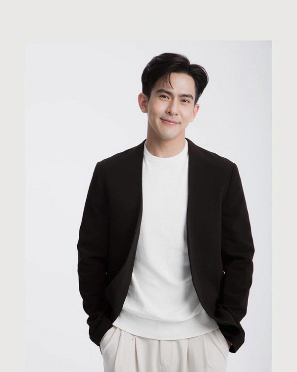 เต้ย พงศกร ร่วมส่ง แจ็คสัน หวัง กลับเกาหลี (มีคลิป)  