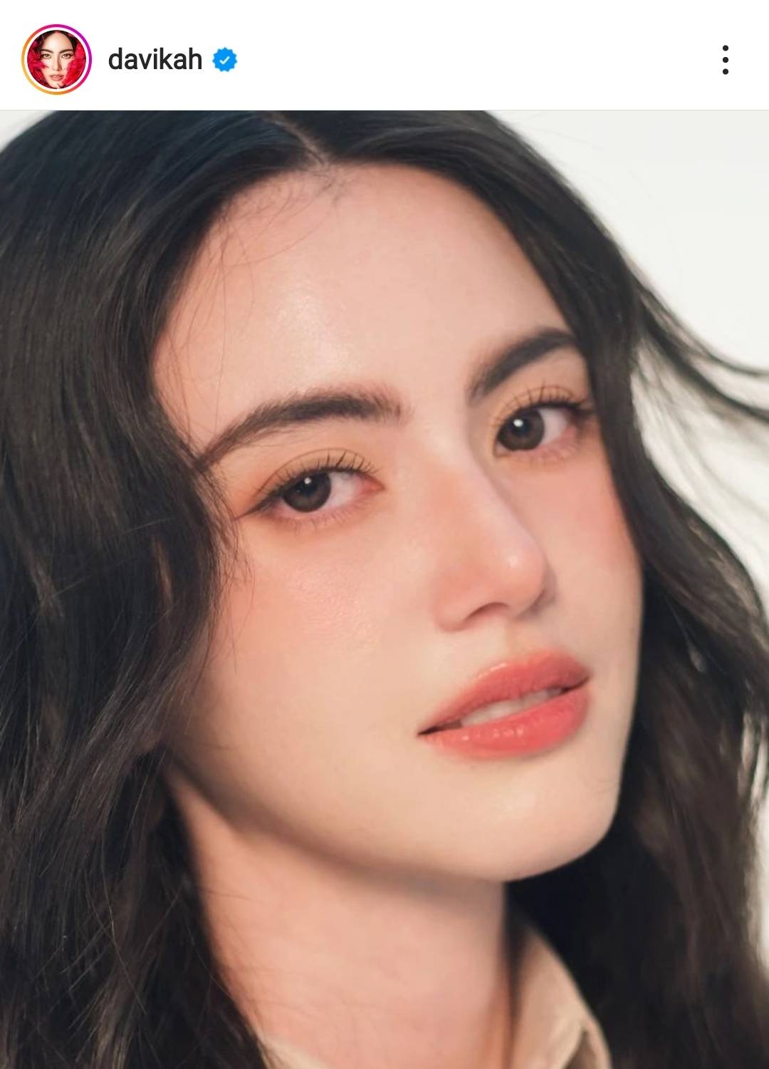 “ใหม่ ดาวิกา” พลีชีพสแกนหน้าฝ่าคำวิจารณ์