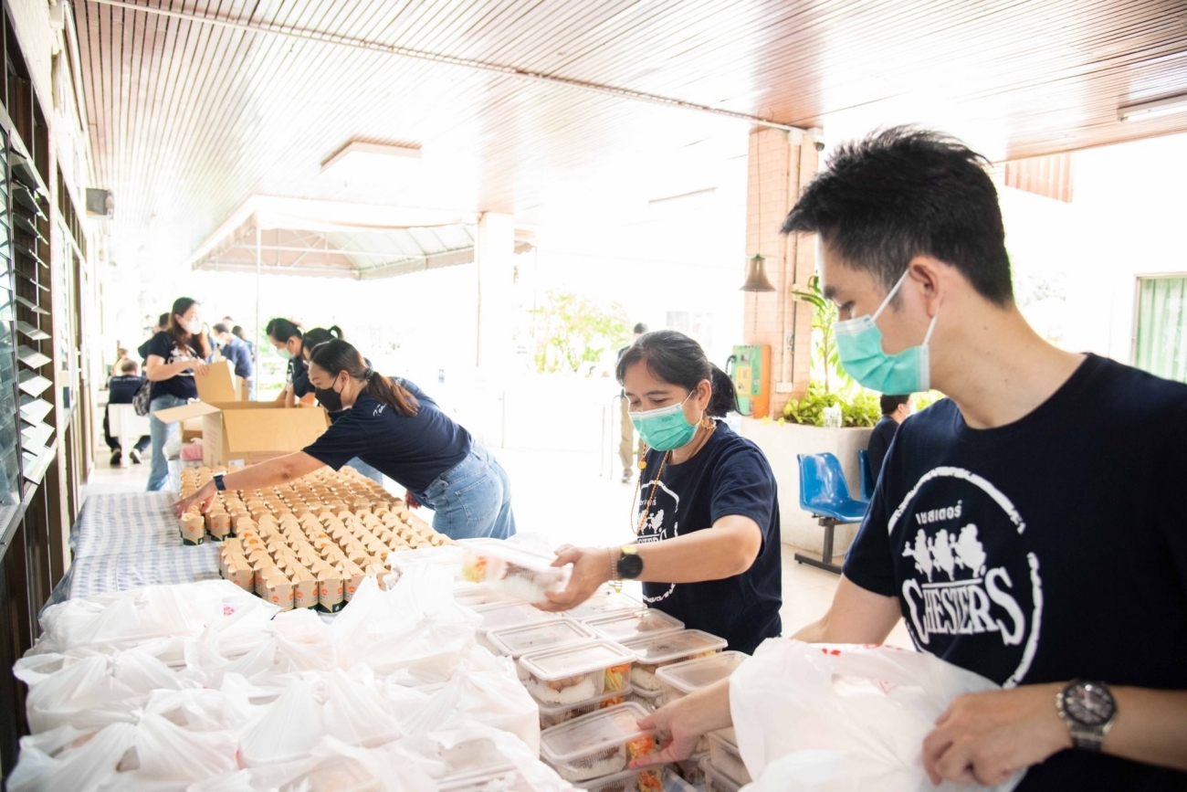 เชสเตอร์ สานต่อ ‘ปันรัก ปันน้ำใจ’ ปีที่ 10 มอบอาหารคุณภาพแก่ผู้สูงอายุ บ้านบางแค 2