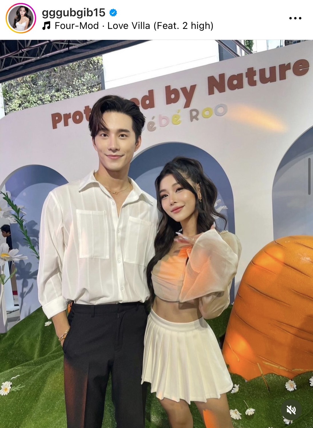 กุ๊บกิ๊บ สุมณทิพย์ ควงสามี บี้ ธรรศภาคย์ ฉลองวันเกิด เลี้ยงอาหารเด็กกำพร้า 700 คน 