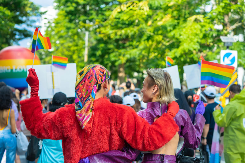 ก้าวย่างแห่งสิทธิ LGBTQ+: ไทยเปิดประตูสู่ความเท่าเทียมในปี 2024 ก้าวย่างแห่งสิทธิ LGBTQ+: ไทยเปิดประตูสู่ความเท่าเทียมในปี 2024
