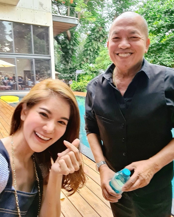 ก้อย - ตูน โชว์ผลตรวจรอบ 2 เป็นลบ พร้อมเล่าโมเมนต์และส่งกำลังใจให้ น้าค่อม