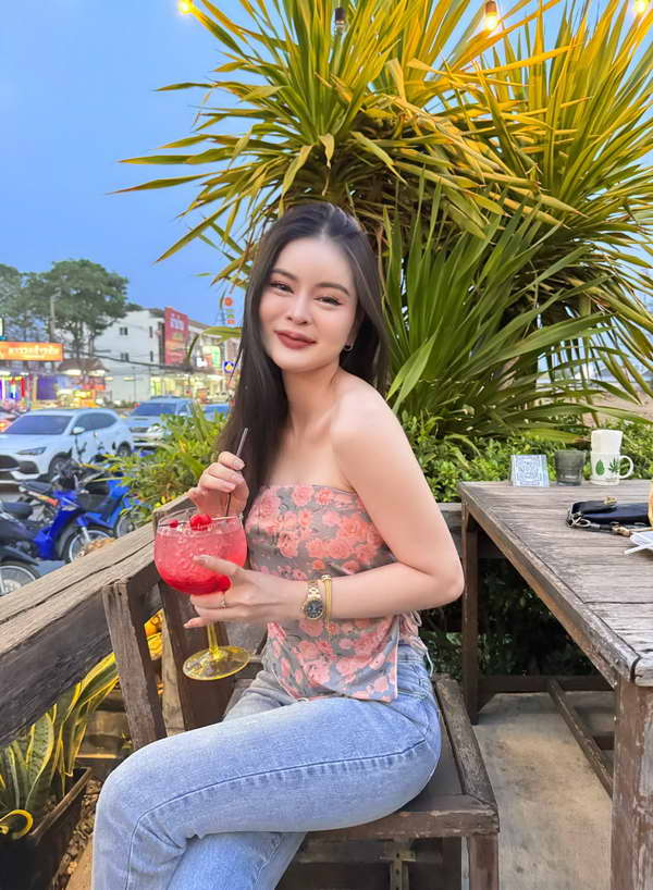 ทนายเก่ง อัปเดต เอ๋ มิรา ชนะคดีพรากผู้เยาว์ ครูไพบูลย์ เจอคุก8ปีไม่รอลงอาญา! ทนายเก่ง อัปเดต เอ๋ มิรา ชนะคดีพรากผู้เยาว์ ครูไพบูลย์ เจอคุก8ปีไม่รอลงอาญา!