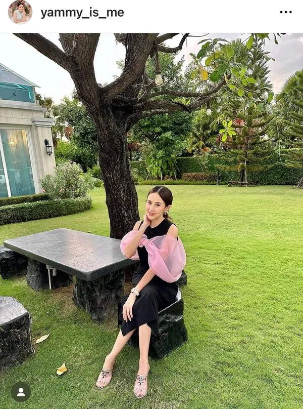 แยม ธมลพรรณ์ ถูกศาลอาญาพิพากษา จำคุก 5 ปี คดีร่วมกันเปิดเว็บพนัน-ฟอกเงิน แยม ธมลพรรณ์ ถูกศาลอาญาพิพากษา จำคุก 5 ปี คดีร่วมกันเปิดเว็บพนัน-ฟอกเงิน