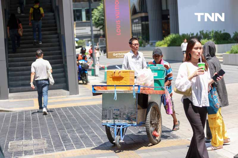 ชมทางเท้ามาตรฐานใหม่ ราชดำริ-เพลินจิต ลุยขยายผลครอบคลุมทั่ว กทม. ชมทางเท้ามาตรฐานใหม่ ราชดำริ-เพลินจิต ลุยขยายผลครอบคลุมทั่ว กทม.