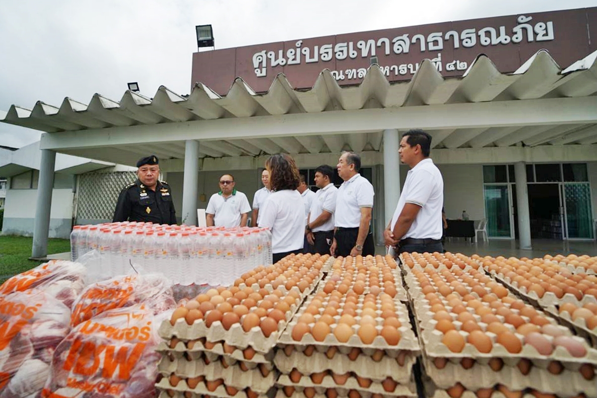 ซีพีเอฟ ร้อยเรียงความดี ช่วยเหลือพี่น้องชาวสงขลา ส่งอาหารจากใจ สู้ภัยน้ำท่วม ซีพีเอฟ ร้อยเรียงความดี ช่วยเหลือพี่น้องชาวสงขลา ส่งอาหารจากใจ สู้ภัยน้ำท่วม