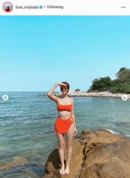 โบว์ เมลดา สวมทูพีชสีส้มอวดหุ่นแซ่บ ทำ อาเล็ก ธีรเดช โผล่คอมเมนต์