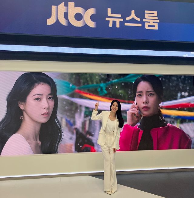 นางร้ายขวัญใจ!! ‘อิมจียอน’ จาก The Glory ลองพยากรณ์อากาศในรายการข่าวจริง