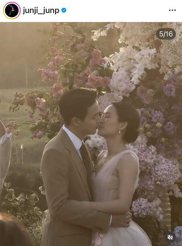 น่ารักมาก! เจมส์ จิรายุ - โฟม เบญจมาศ เนรมิตงานฉลองสมรสสุดอบอุ่น น่ารักมาก! เจมส์ จิรายุ - โฟม เบญจมาศ เนรมิตงานฉลองสมรสสุดอบอุ่น