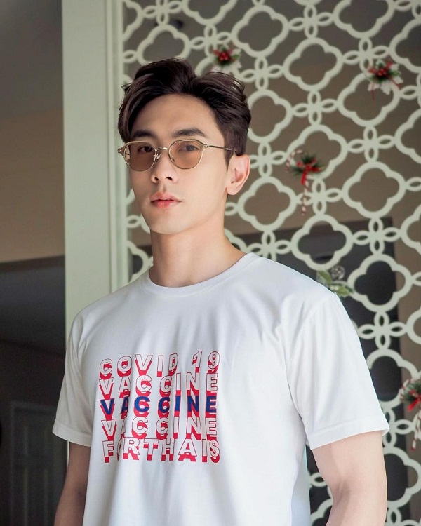 “นัททิว” พบเนื้องอกที่ตับ โล่งหมอแจ้งยังไม่อันตราย (มีคลิป) “นัททิว” พบเนื้องอกที่ตับ โล่งหมอแจ้งยังไม่อันตราย (มีคลิป)