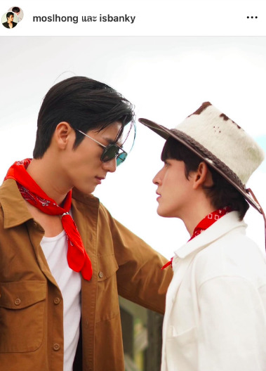 รวม 4 คู่ตัวนักแสดงหนุ่มแฟนซีรีส์ฟิน ลุ้นเป็นคู่จริง รวม 4 คู่ตัวนักแสดงหนุ่มแฟนซีรีส์ฟิน ลุ้นเป็นคู่จริง