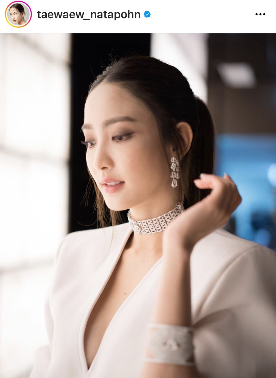 แต้ว ณฐพร กระทบไหล่ดาราดัง ยูจีน หรือ โอยุนฮี จาก The Penthouse แต้ว ณฐพร กระทบไหล่ดาราดัง ยูจีน หรือ โอยุนฮี จาก The Penthouse