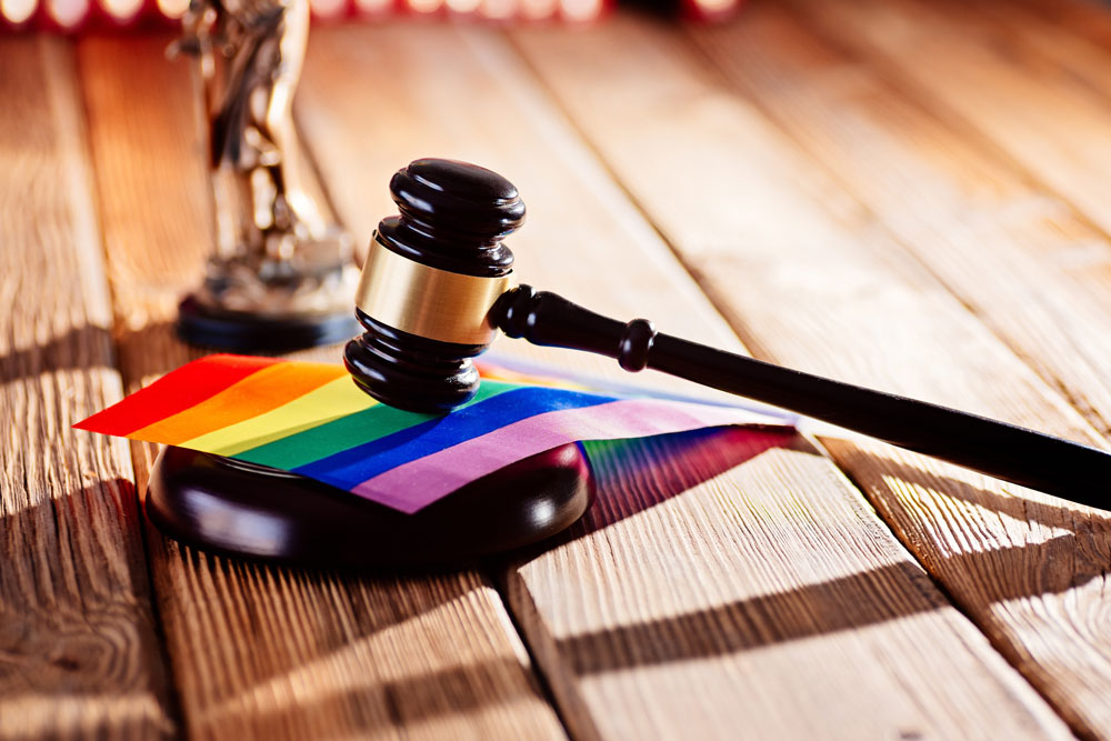 ก้าวย่างแห่งสิทธิ LGBTQ+: ไทยเปิดประตูสู่ความเท่าเทียมในปี 2024 ก้าวย่างแห่งสิทธิ LGBTQ+: ไทยเปิดประตูสู่ความเท่าเทียมในปี 2024