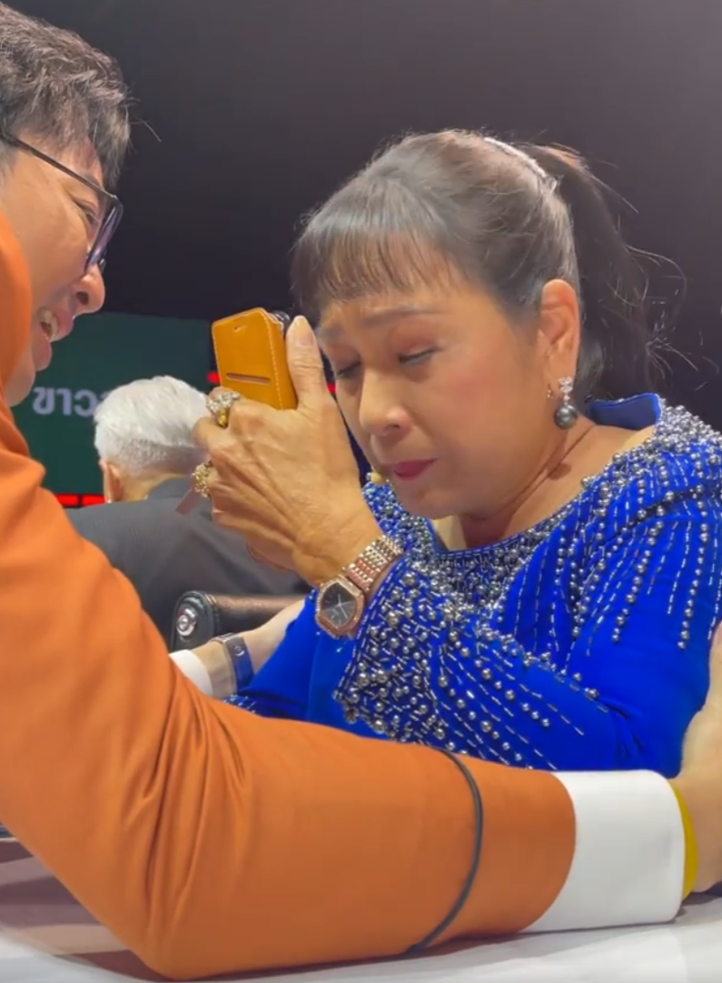 'กัน นภัทร' เผยคลิปวินาที 'สุดา ชื่นบาน' ได้เป็นศิลปินแห่งชาติ ถึงกับร่ำไห้ 'กัน นภัทร' เผยคลิปวินาที 'สุดา ชื่นบาน' ได้เป็นศิลปินแห่งชาติ ถึงกับร่ำไห้
