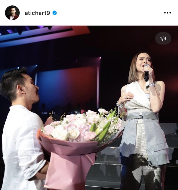 นัท มีเรีย น้ำตาซึมเหตุเกิดจากสามีหอบดอกไม้เซอร์ไพรส์กลางคอนเสิร์ต 