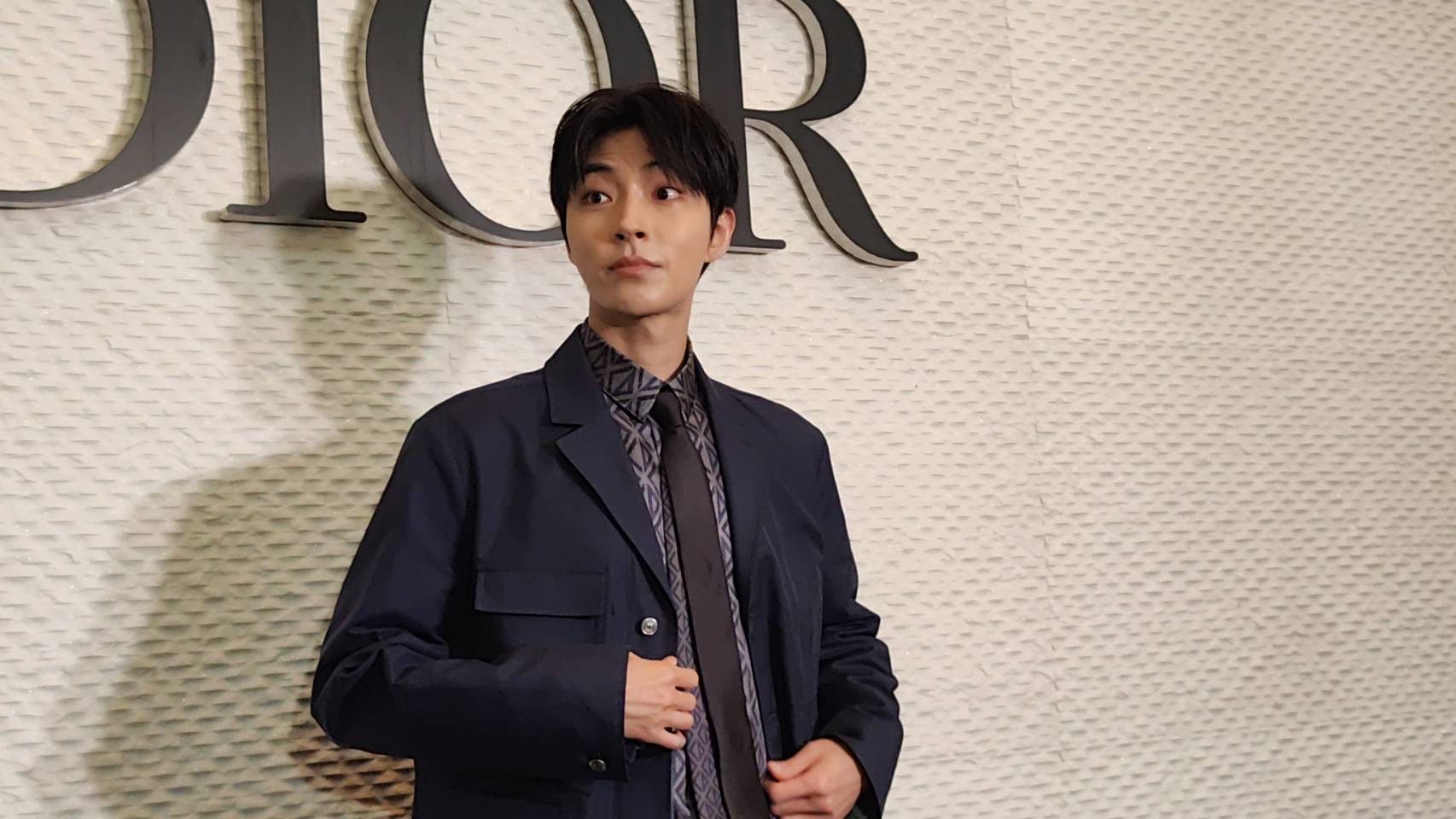 เปิดภาพหนุ่มหล่อ ฮวังอินยอบ ร่วมงานแบรนด์ Dior ที่ประเทศไทย