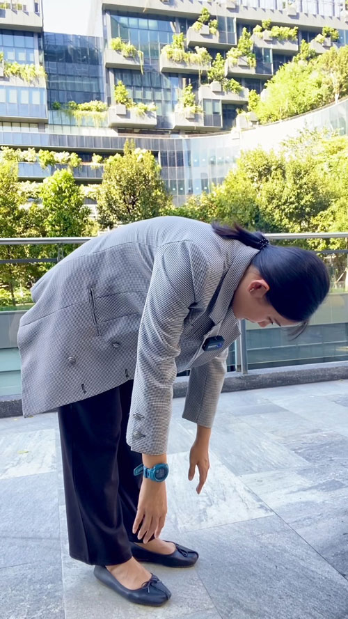 เช็กหลอดเลือดสมองตีบด้วยตัวเอง แค่ยืนและก้มศีรษะ ?