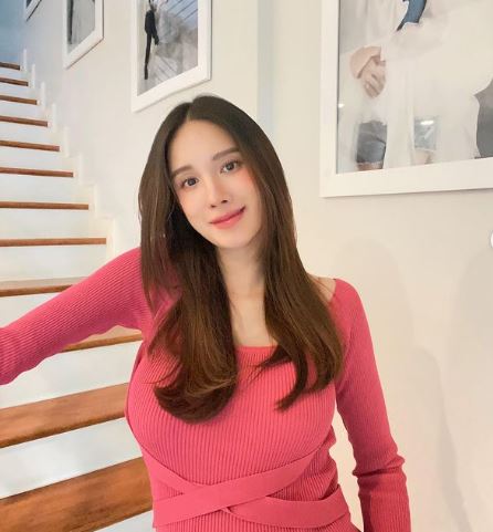 เนยปภาดา คือใคร? เปิดประวัติ-ผลงานนางเอกสายบู๊ ขึ้นแท่นคุณแม่ป้ายแดง 