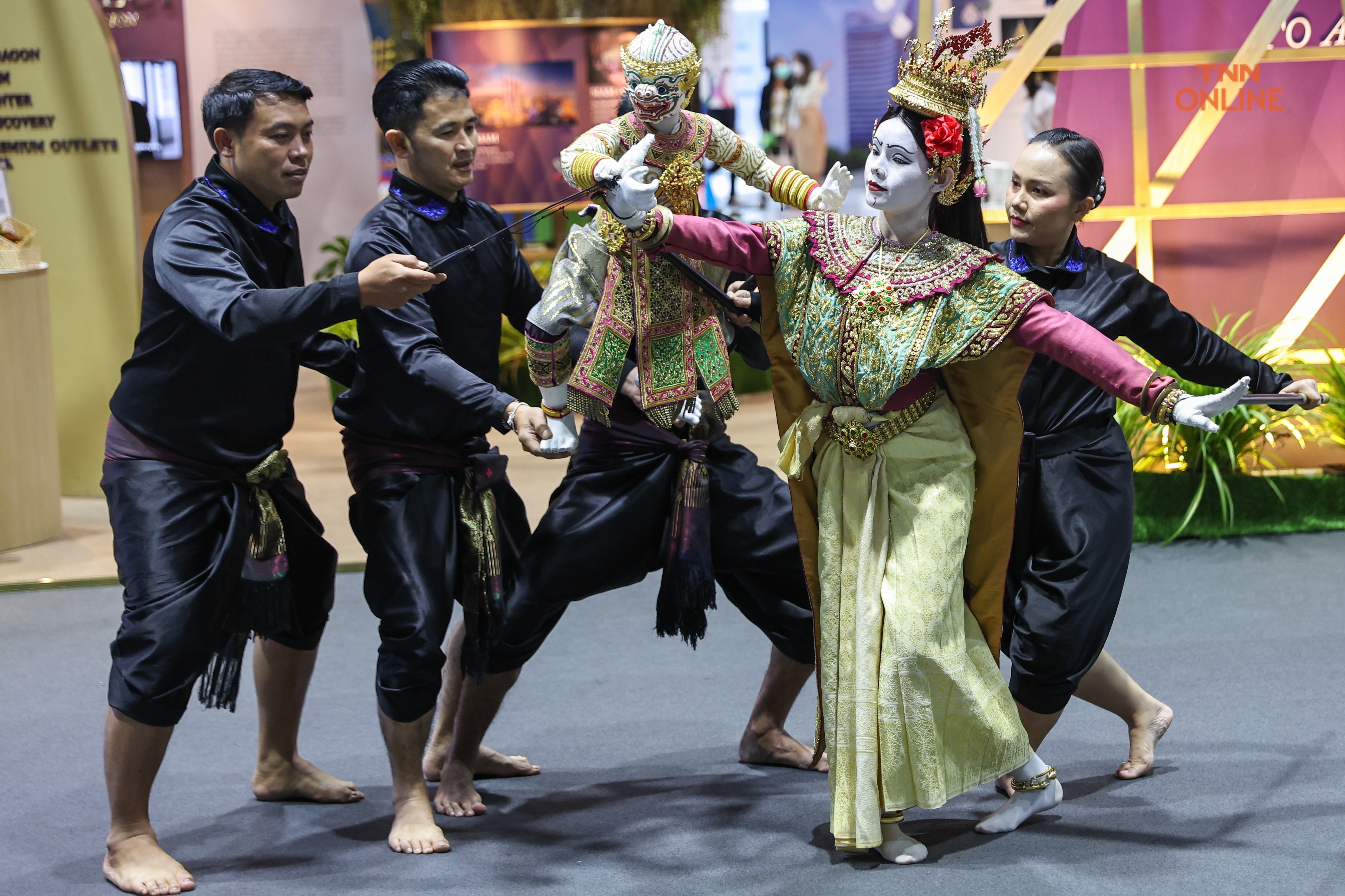 การแสดงชุด “หนุมานจับนางเบญจกาย” โชว์สื่อในงานประชุม APEC 2022 การแสดงชุด “หนุมานจับนางเบญจกาย” โชว์สื่อในงานประชุม APEC 2022