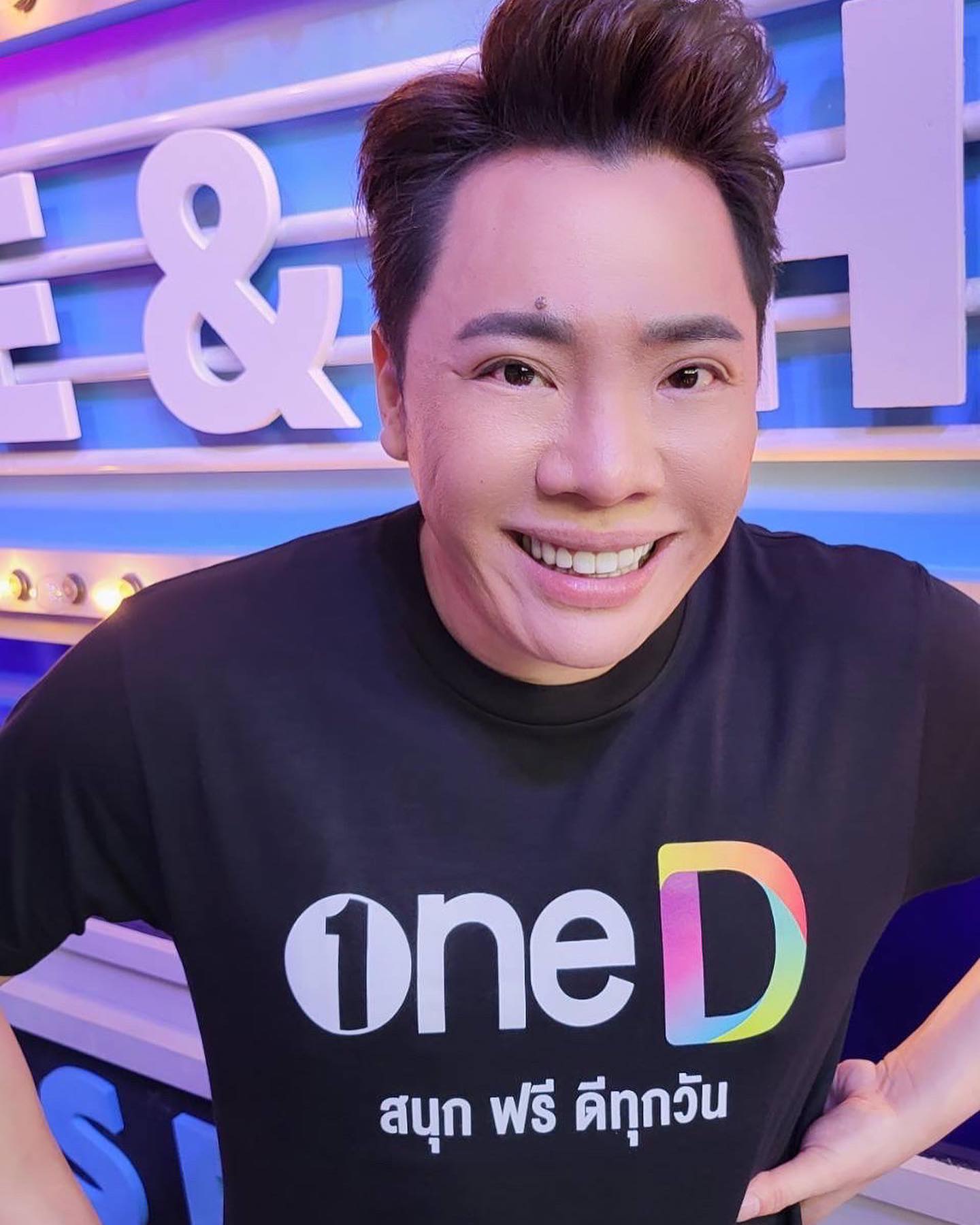 แฟนคลับเป็นห่วง มดดำ คชาภา หลังทำงานเสร็จ แอ็ดมิทโรงพยาบาลด่วน! แฟนคลับเป็นห่วง มดดำ คชาภา หลังทำงานเสร็จ แอ็ดมิทโรงพยาบาลด่วน!