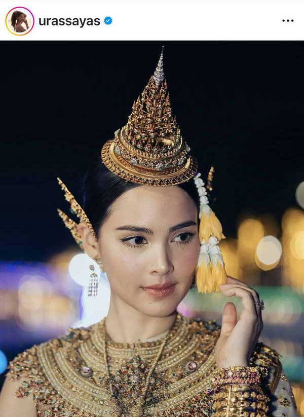 นางนพมาศ ญาญ่า อุรัสยา สุดงดงาม ร่วมขบวนแห่ทางน้ำ ลอยกระทง 2567 นางนพมาศ ญาญ่า อุรัสยา สุดงดงาม ร่วมขบวนแห่ทางน้ำ ลอยกระทง 2567