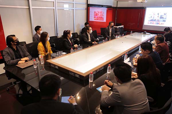 TNN ต้อนรับผู้บริหารกรมสารนิเทศ สนับสนุนการนำเสนอข่าวเศรษฐกิจ-ต่างประเทศ TNN ต้อนรับผู้บริหารกรมสารนิเทศ สนับสนุนการนำเสนอข่าวเศรษฐกิจ-ต่างประเทศ