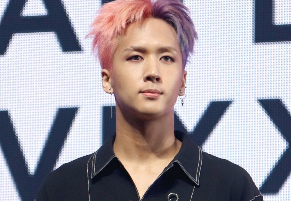 เข้ากรมไม่โปร่งใส!! ‘ราวี’ แร็ปเปอร์-พิธีกรดัง อำลาวง VIXX หลังขึ้นศาลครั้งแรก เข้ากรมไม่โปร่งใส!! ‘ราวี’ แร็ปเปอร์-พิธีกรดัง อำลาวง VIXX หลังขึ้นศาลครั้งแรก