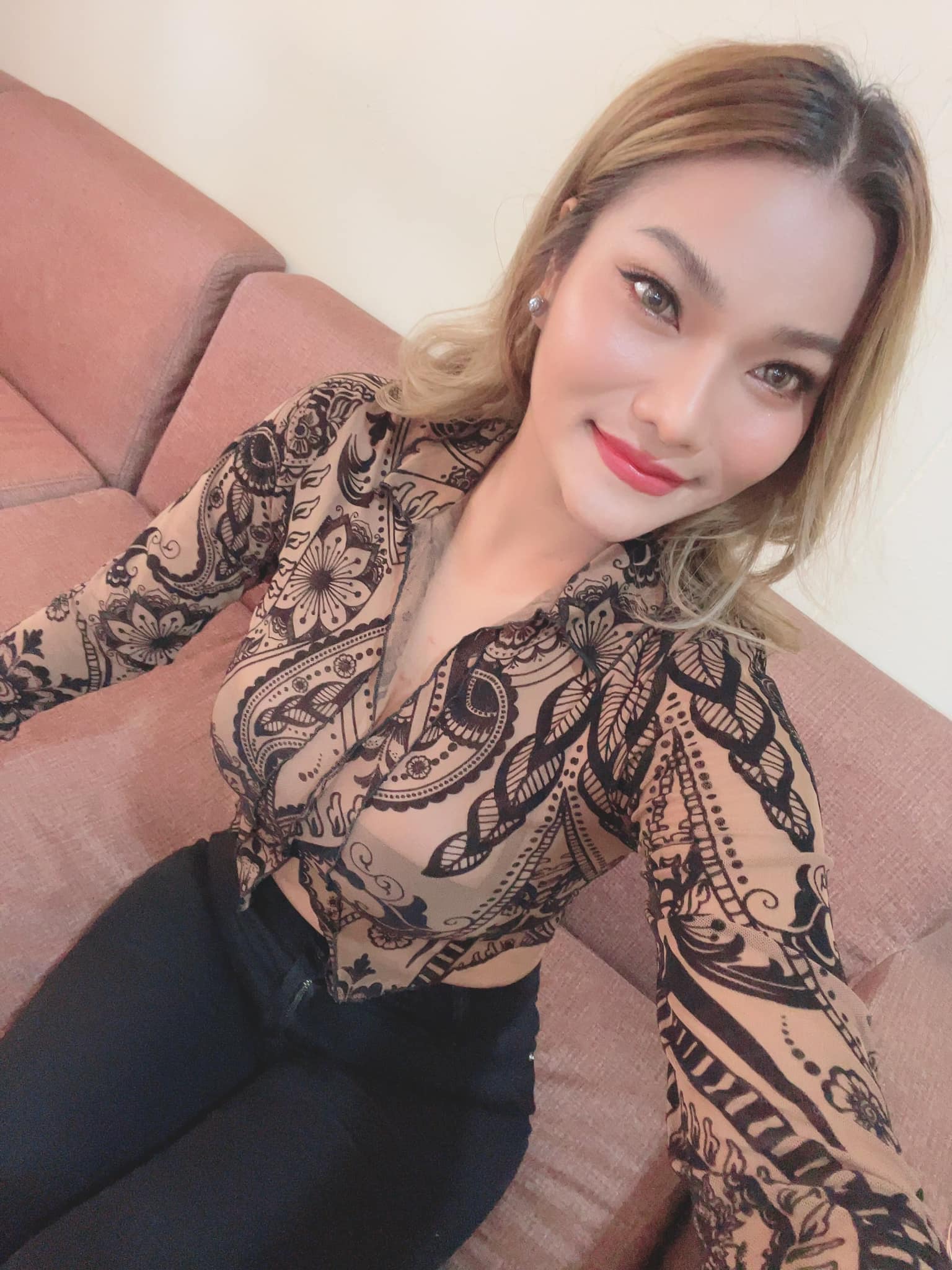 หมอลำชื่อดัง ใหม่ พัชรี เล่าเหตุการณ์ติด ตม. เข้าเกาหลีใต้ไม่ได้