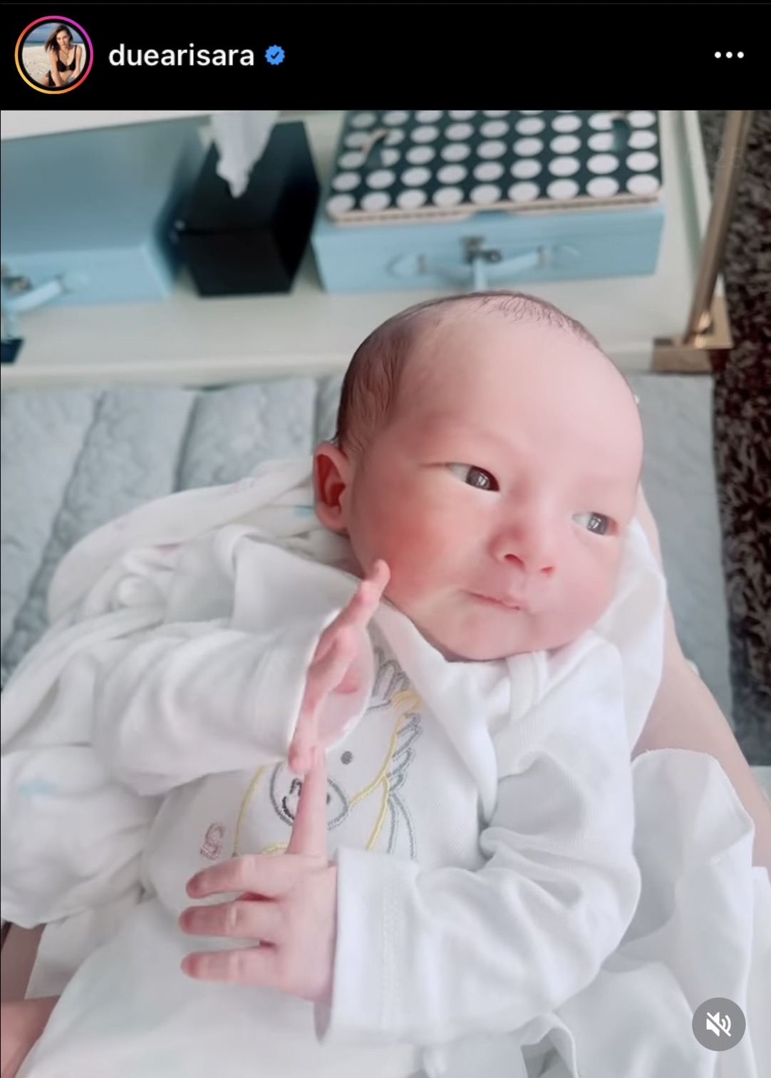 แม่ดิว อริสรา เผยคลิป น้องไซลาส แฟน ๆ แห่คอมเมนต์เพียบ แม่ดิว อริสรา เผยคลิป น้องไซลาส แฟน ๆ แห่คอมเมนต์เพียบ