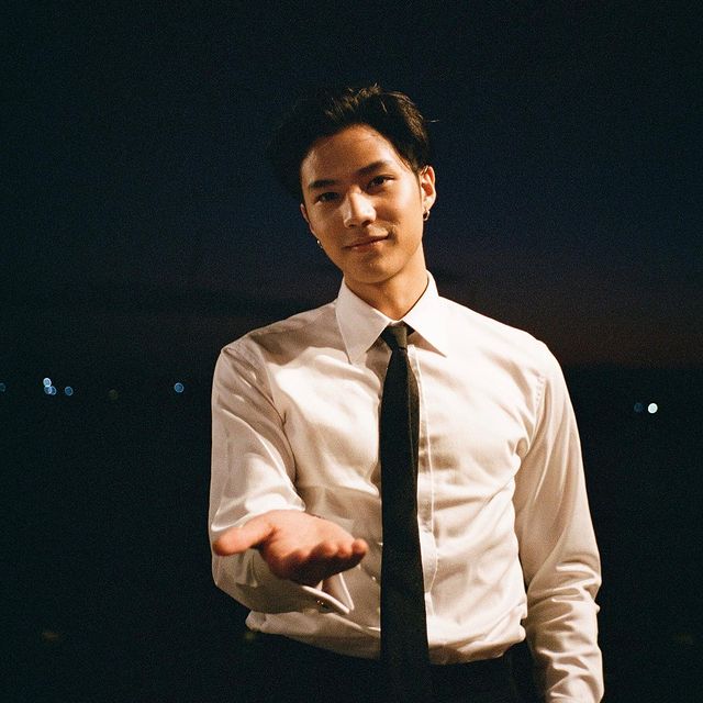 แบงค์ ธิติ อดลุ้นเกณฑ์ทหาร เหตุกระดูกสันหลังคด ด้าน โดนัท ภัทรพลฒ์ ขอผ่อนผันอีกปี แบงค์ ธิติ อดลุ้นเกณฑ์ทหาร เหตุกระดูกสันหลังคด ด้าน โดนัท ภัทรพลฒ์ ขอผ่อนผันอีกปี