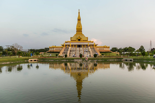 10 ที่เที่ยวร้อยเอ็ด 2565 ตะลอนเก็บแต้มบุญ ชมความงามทุ่งกุลาร้องไห้ 10 ที่เที่ยวร้อยเอ็ด 2565 ตะลอนเก็บแต้มบุญ ชมความงามทุ่งกุลาร้องไห้